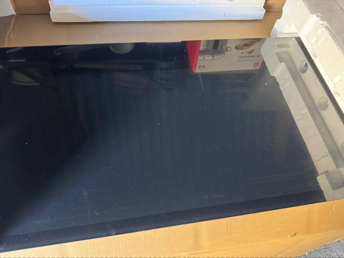 Miele KM7897 FL R01  Kitchen hob - Image 4