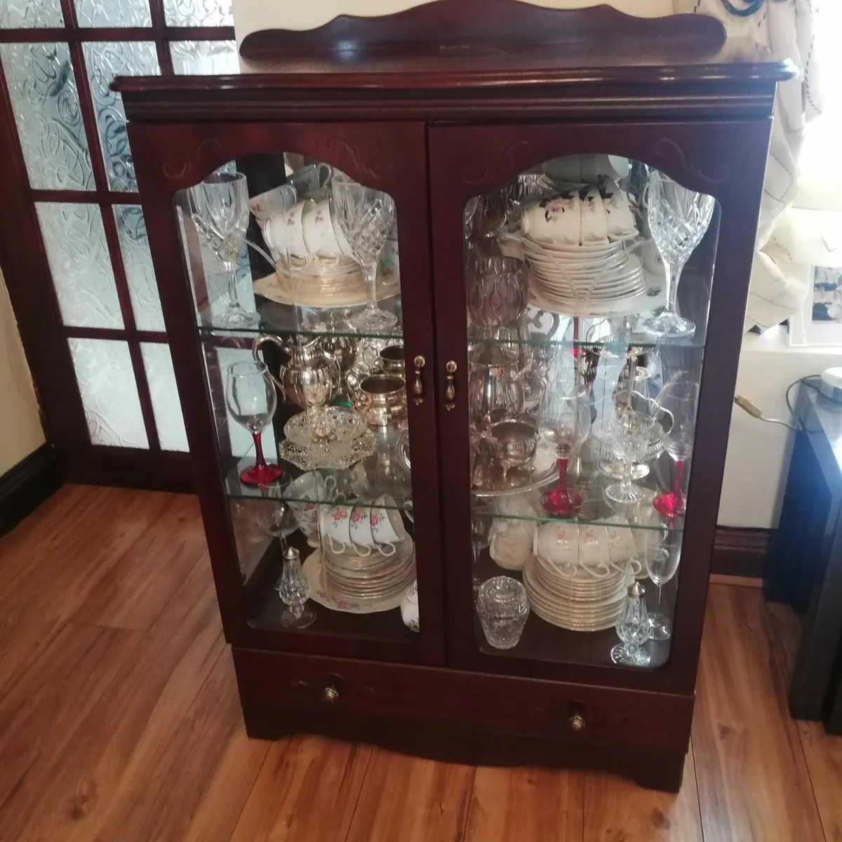 Furniture  display cabinet - Image 4