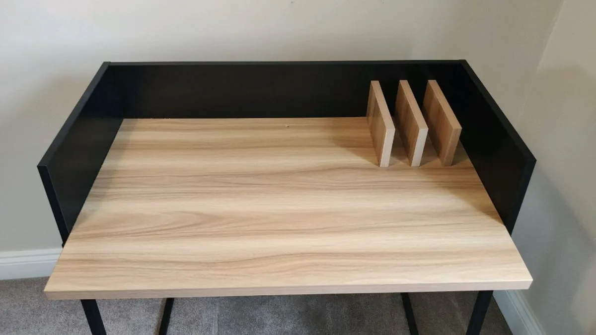 Desk - Image 1