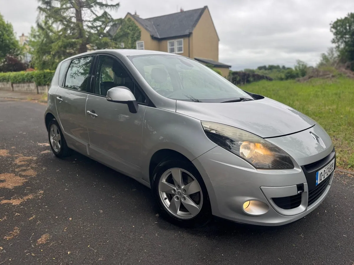 2010 Renault Scenic Nct & Taxed (€1900) - Image 1