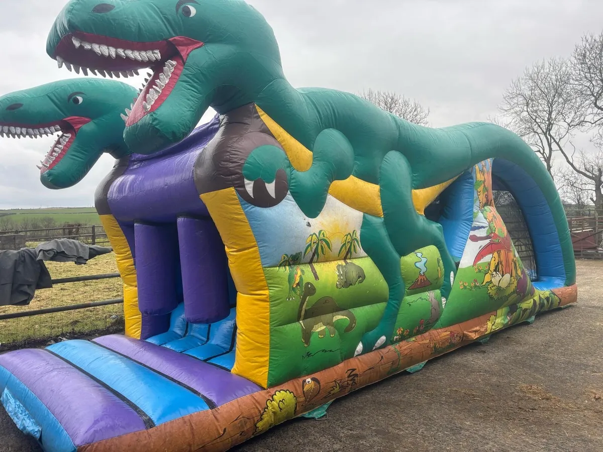 Bouncy Castle - Assault Course - Image 1