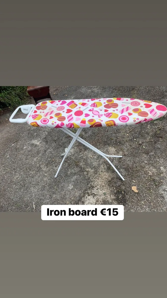 Iron board €15 - Image 1