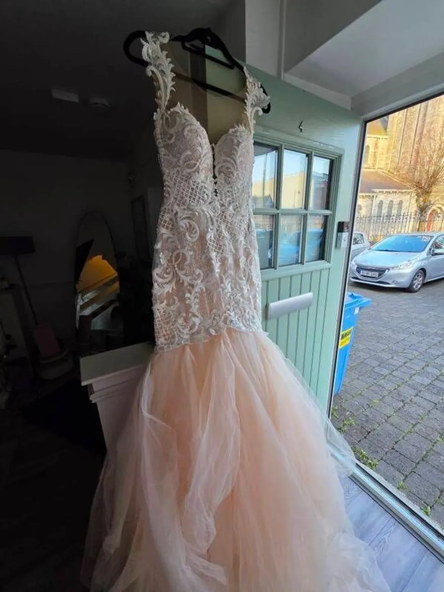 Angelic Wedding Dress by Naama & Anat Navipur, Haute Couture Ivory Size 6 - Image 2