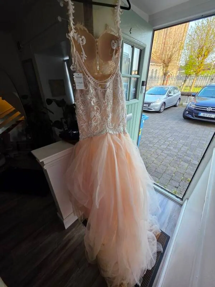Angelic Wedding Dress by Naama & Anat Navipur, Haute Couture Ivory Size 6 - Image 4