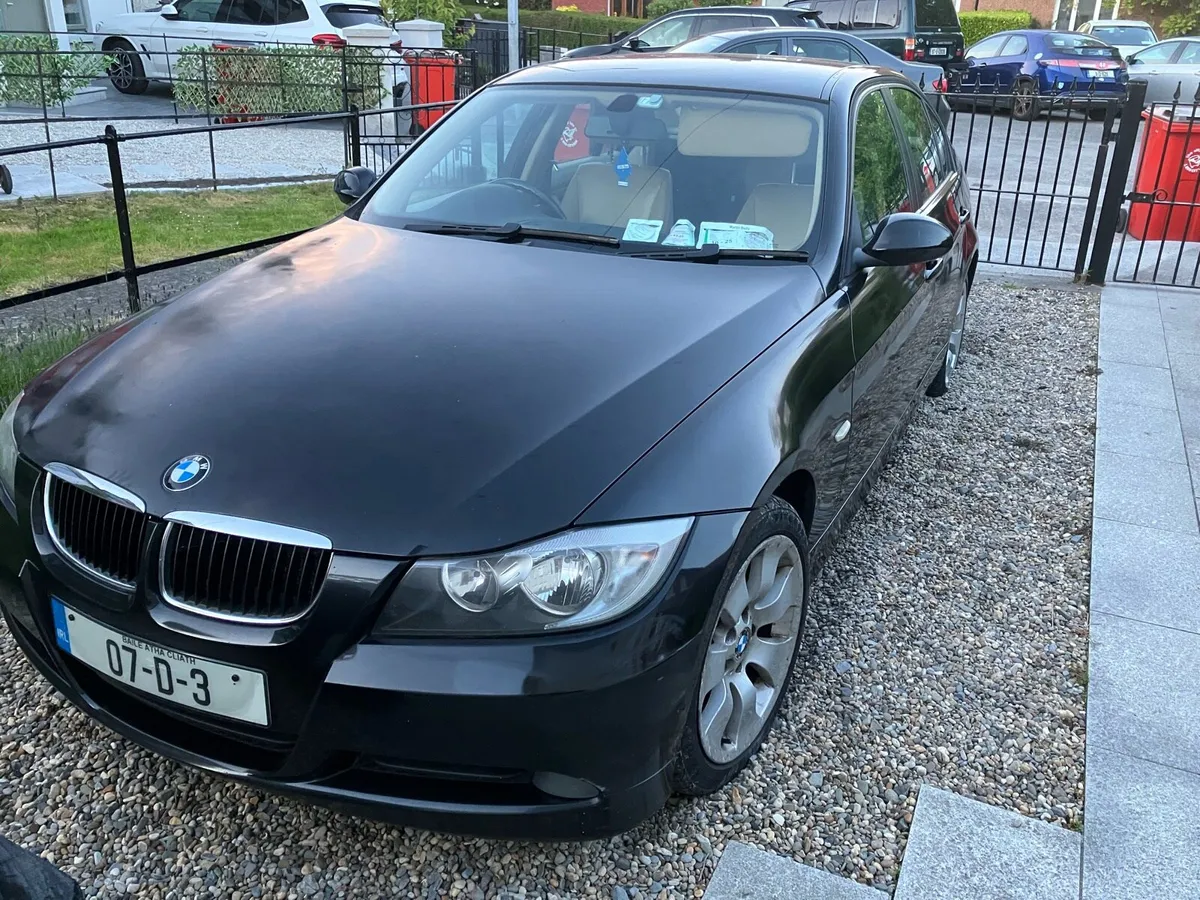 BMW 3 Series - Image 1