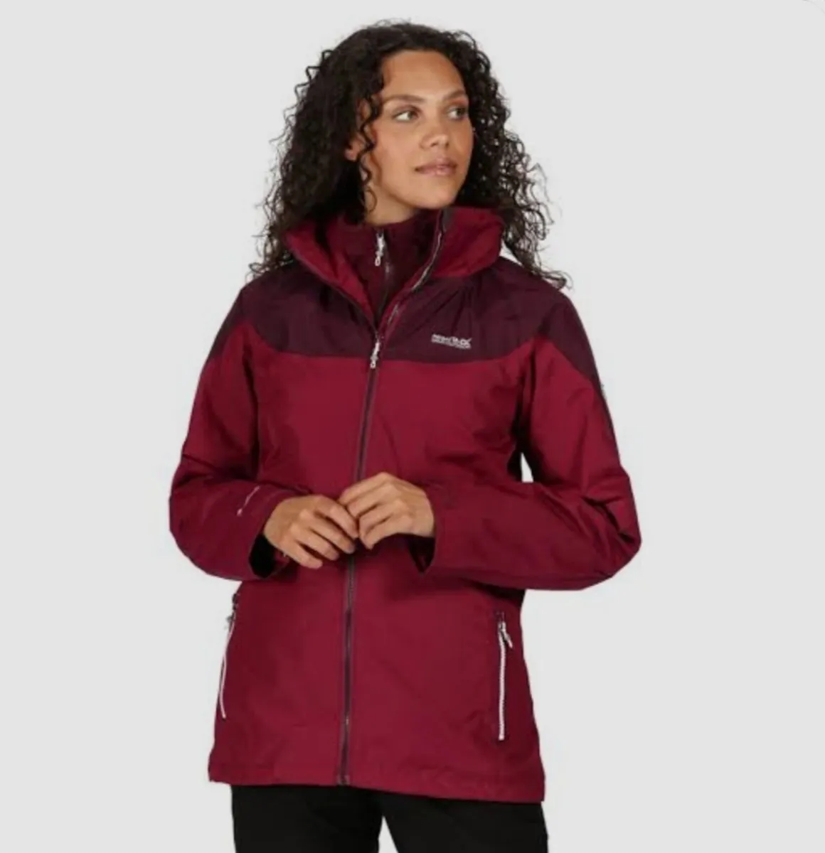 Waterproof Hooded Jacket Regatta women's - Image 1