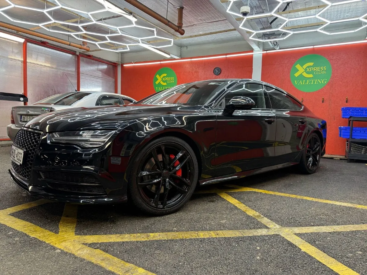 Audi A7 2015 - Image 1