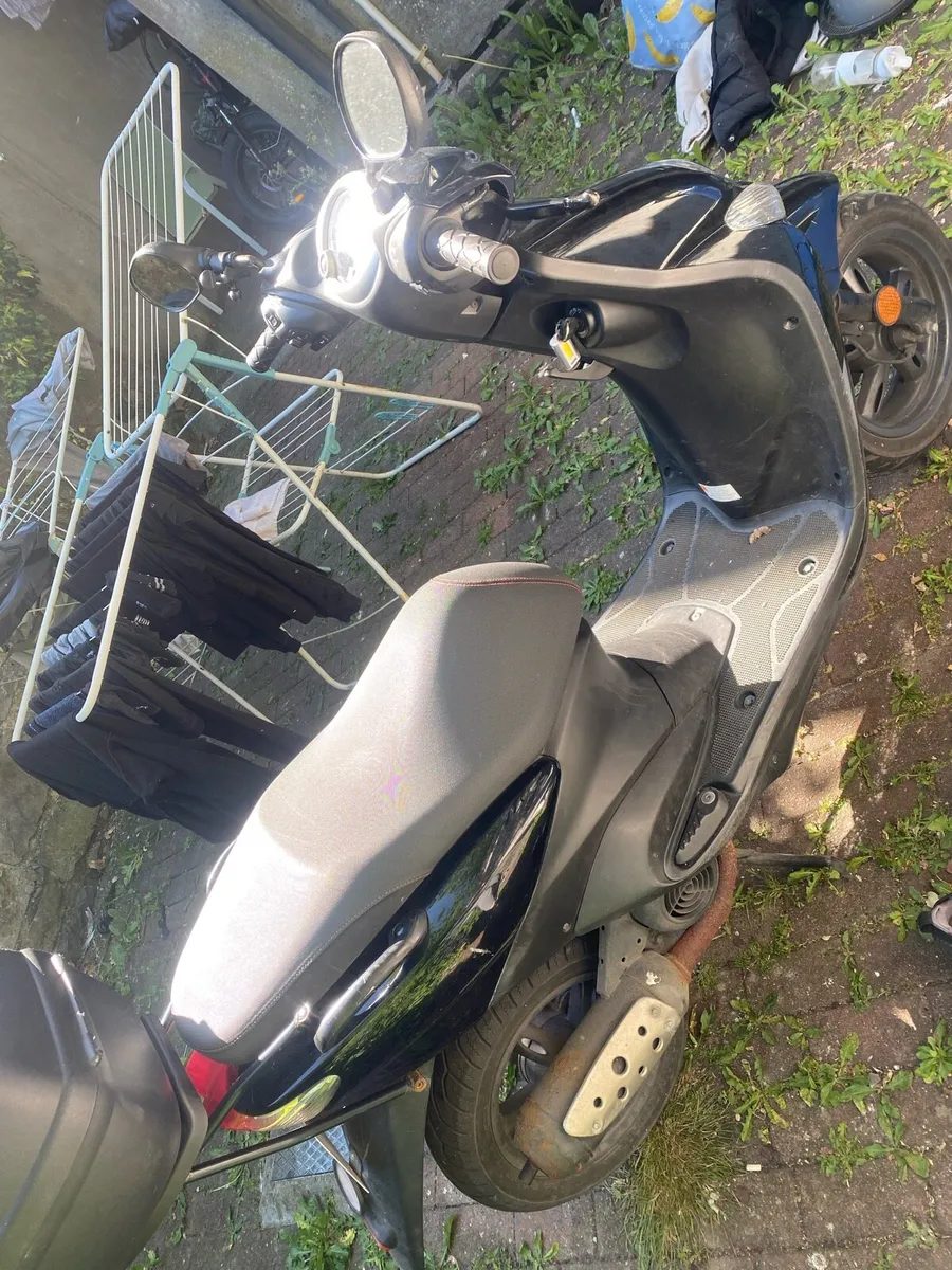 Scooter Yamaha 49cc - Image 3