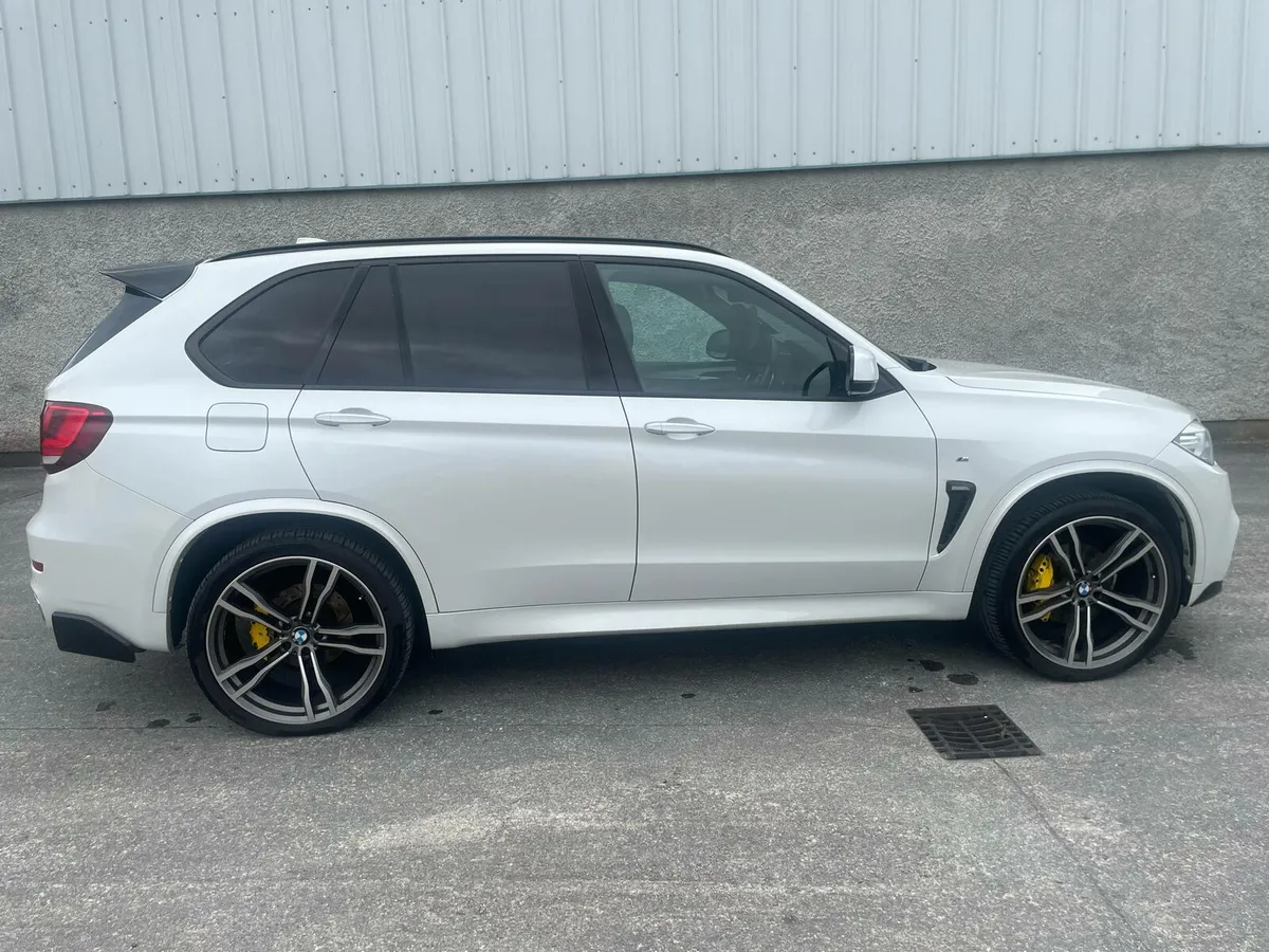 7 SEATER X5 - Image 3
