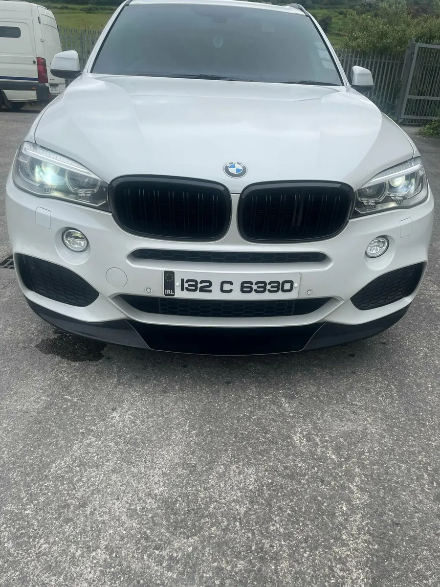 7 SEATER X5 - Image 3