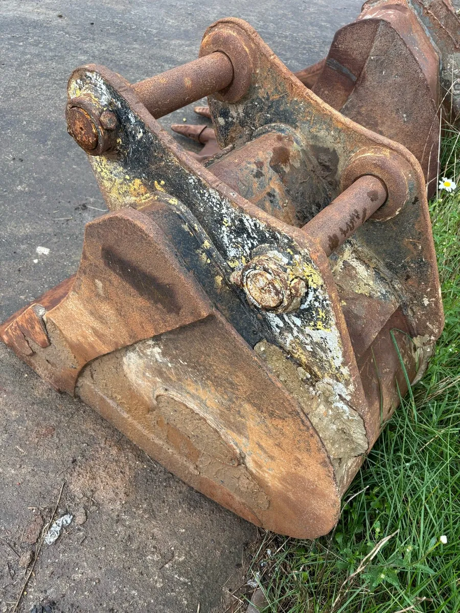 2 FT & 18inch - Image 2