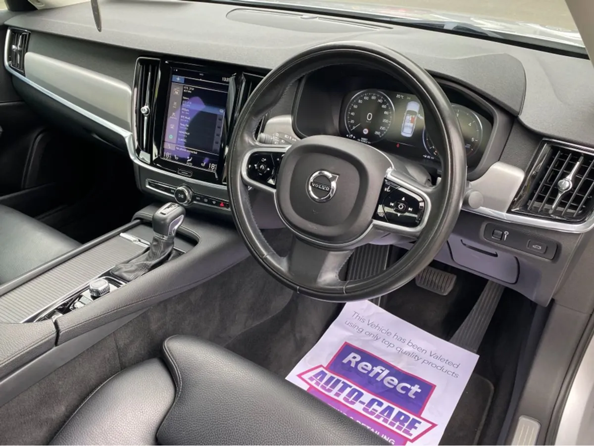 Volvo S90 D3 Momentum Plus 4DR Auto - Image 2