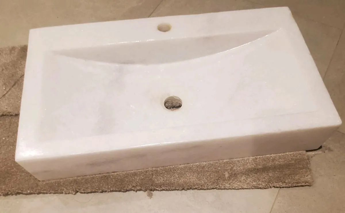 Marble sink - Image 1