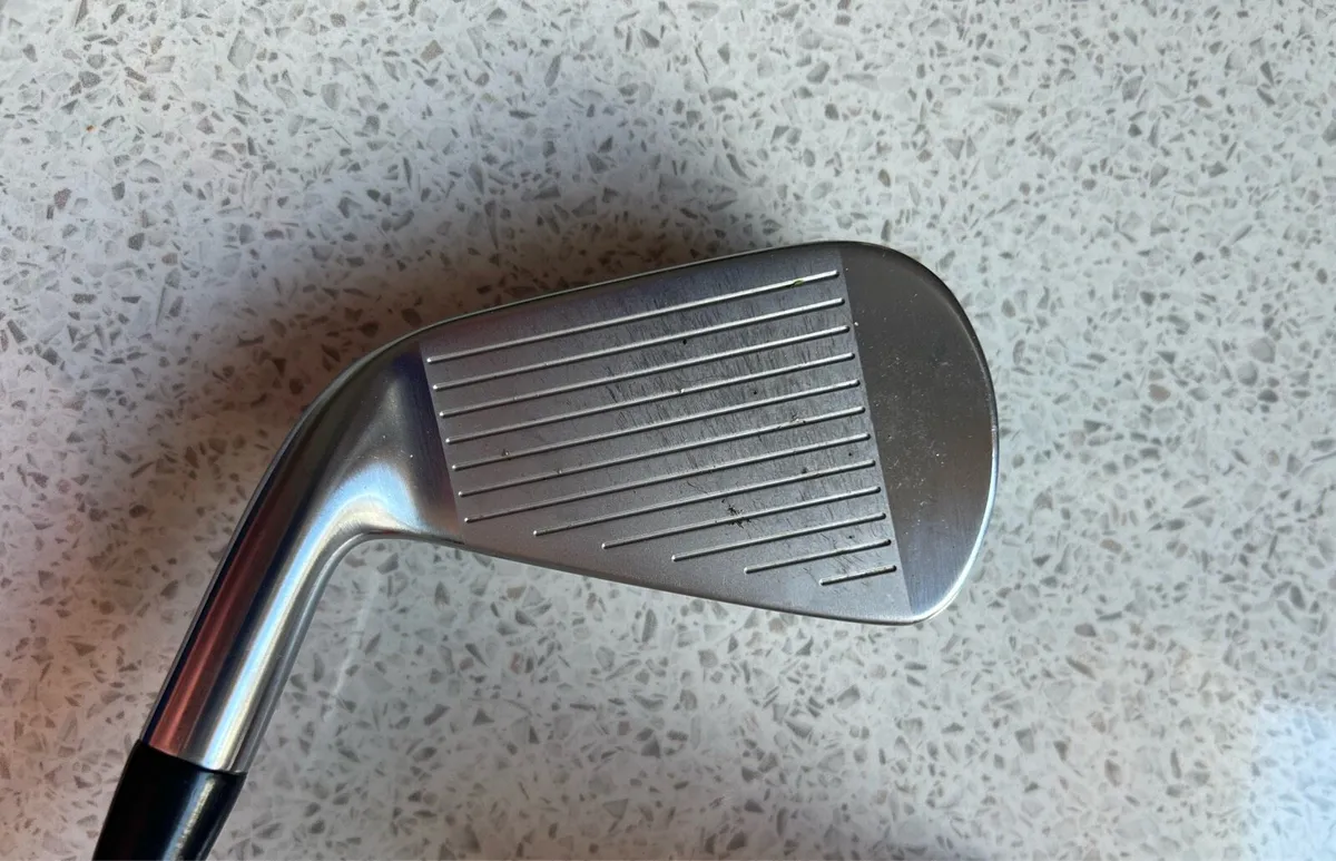 Titleist U500 driving iron - Image 2