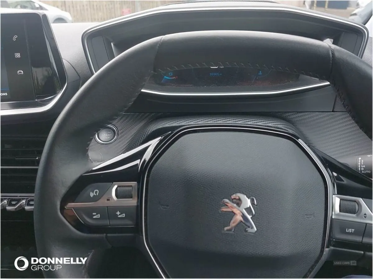 Peugeot 208 1.5 Bluehdi 100 Allure Premium 5dr - Image 3
