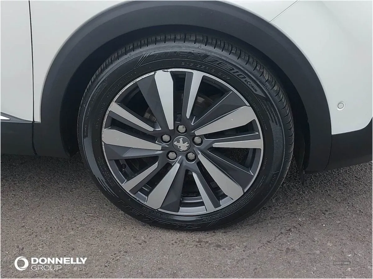 Peugeot 3008 2.0 Bluehdi 180 GT Line Premium 5dr - Image 4