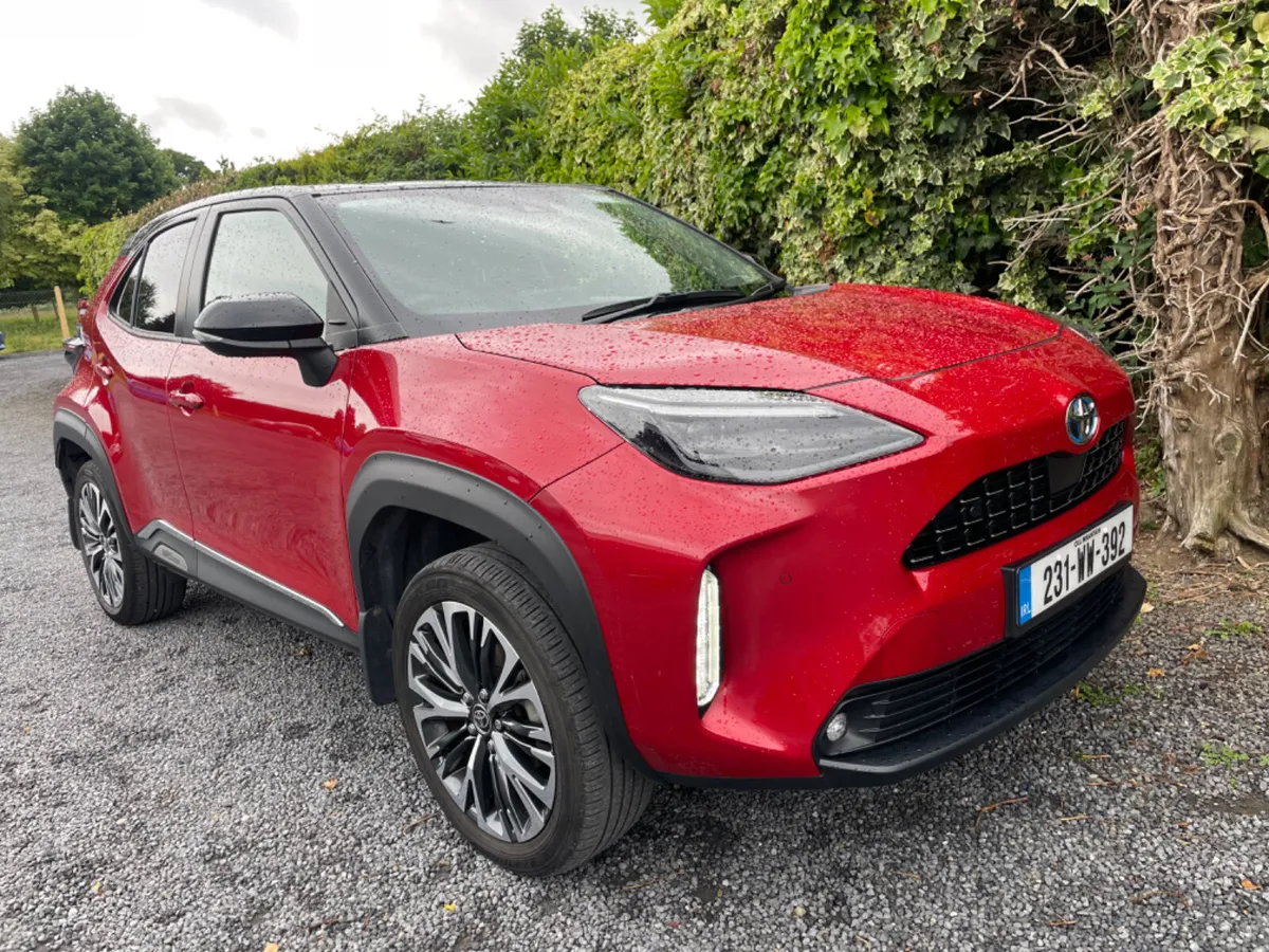 Toyota Yaris Cross 2023 Sol - Image 2
