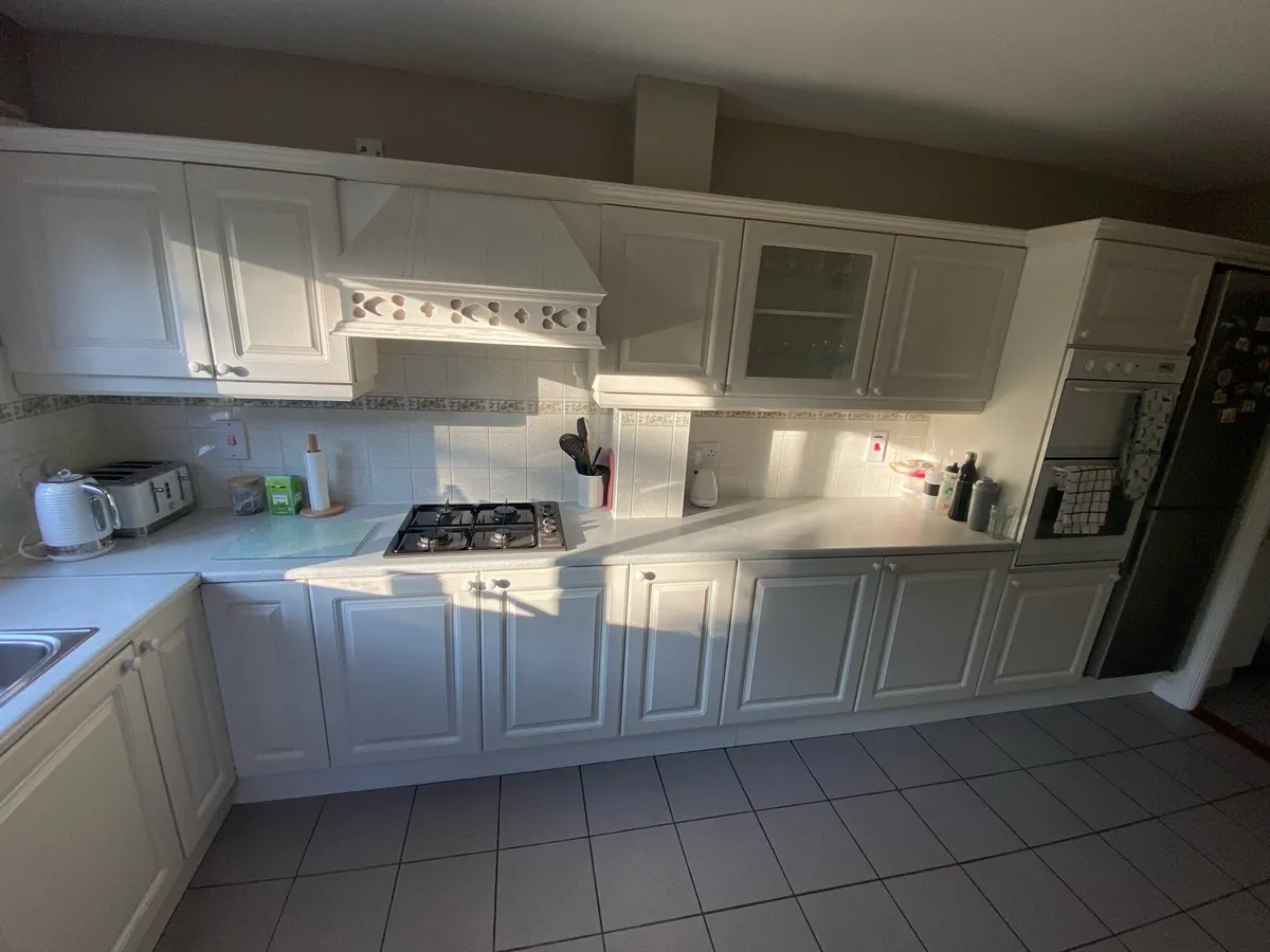 Kitchen - Image 2