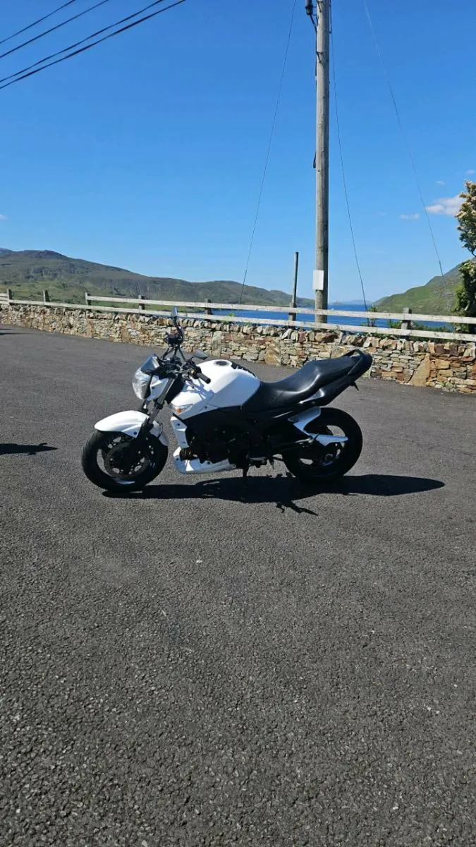 2011 Suzuki Gsr 600 - Image 1
