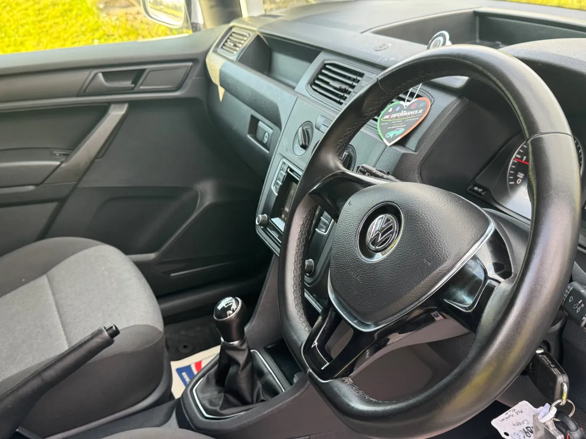 Volkswagen Caddy 2019 - Image 2