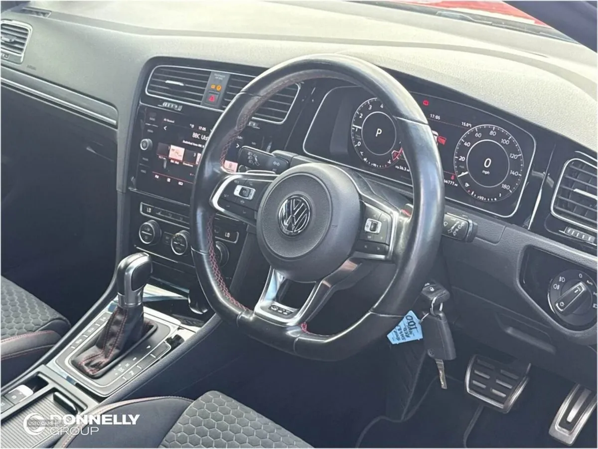Volkswagen Golf 2.0 TSI 245 GTI Performance 5dr D - Image 4