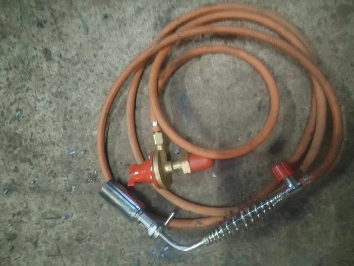 Gas torch - Image 1