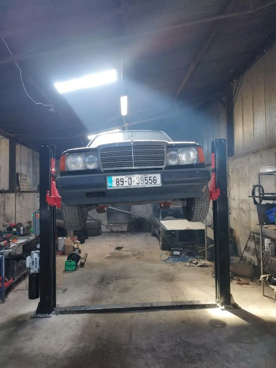 Merc 230E Price Drop - Image 4