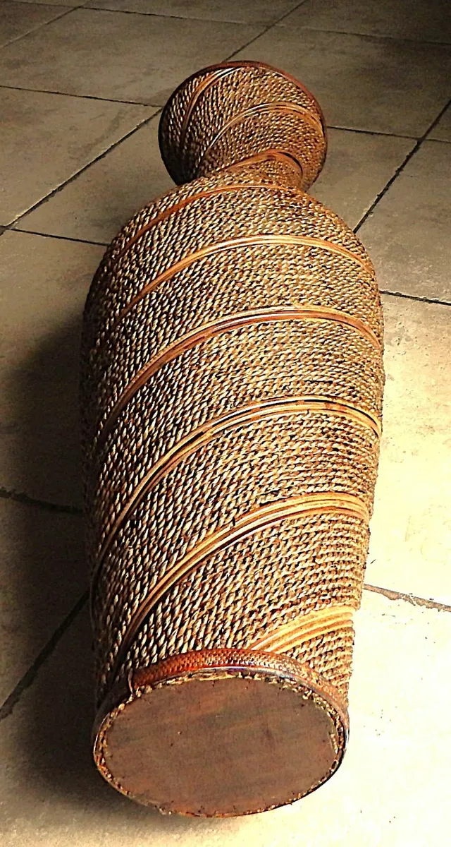 Large Rattan and Woven Vase - Image 2