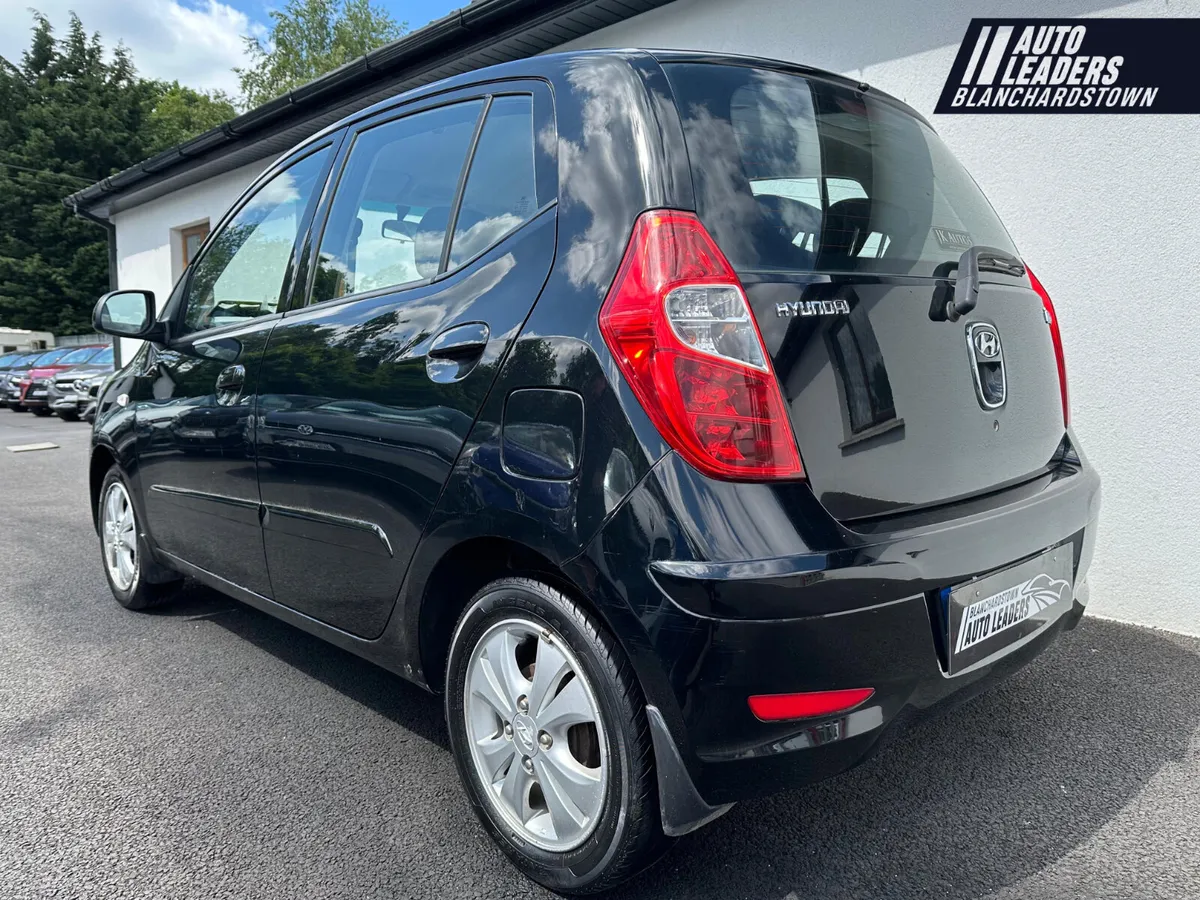 HYUNDAI I10 1.2 ACTIVE 85 BHP LOW KM - Image 4