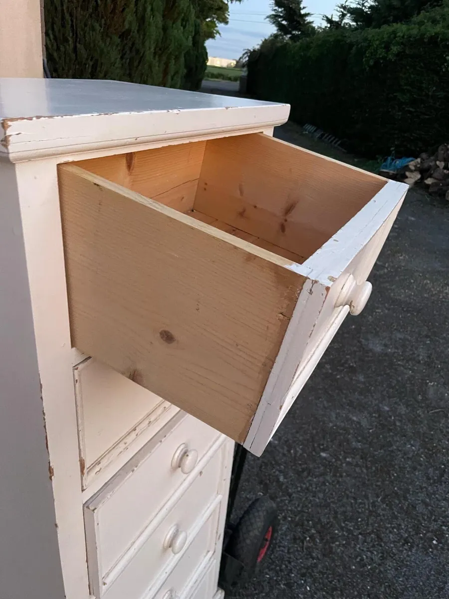 Wooden chest of drawers / tall boy unit - Image 4