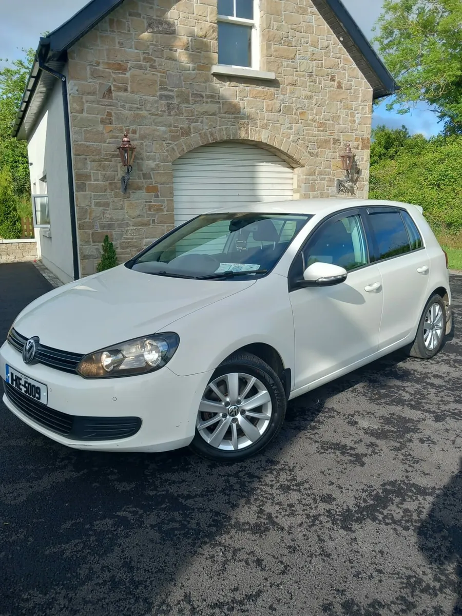 Volkswagen Golf - Image 4