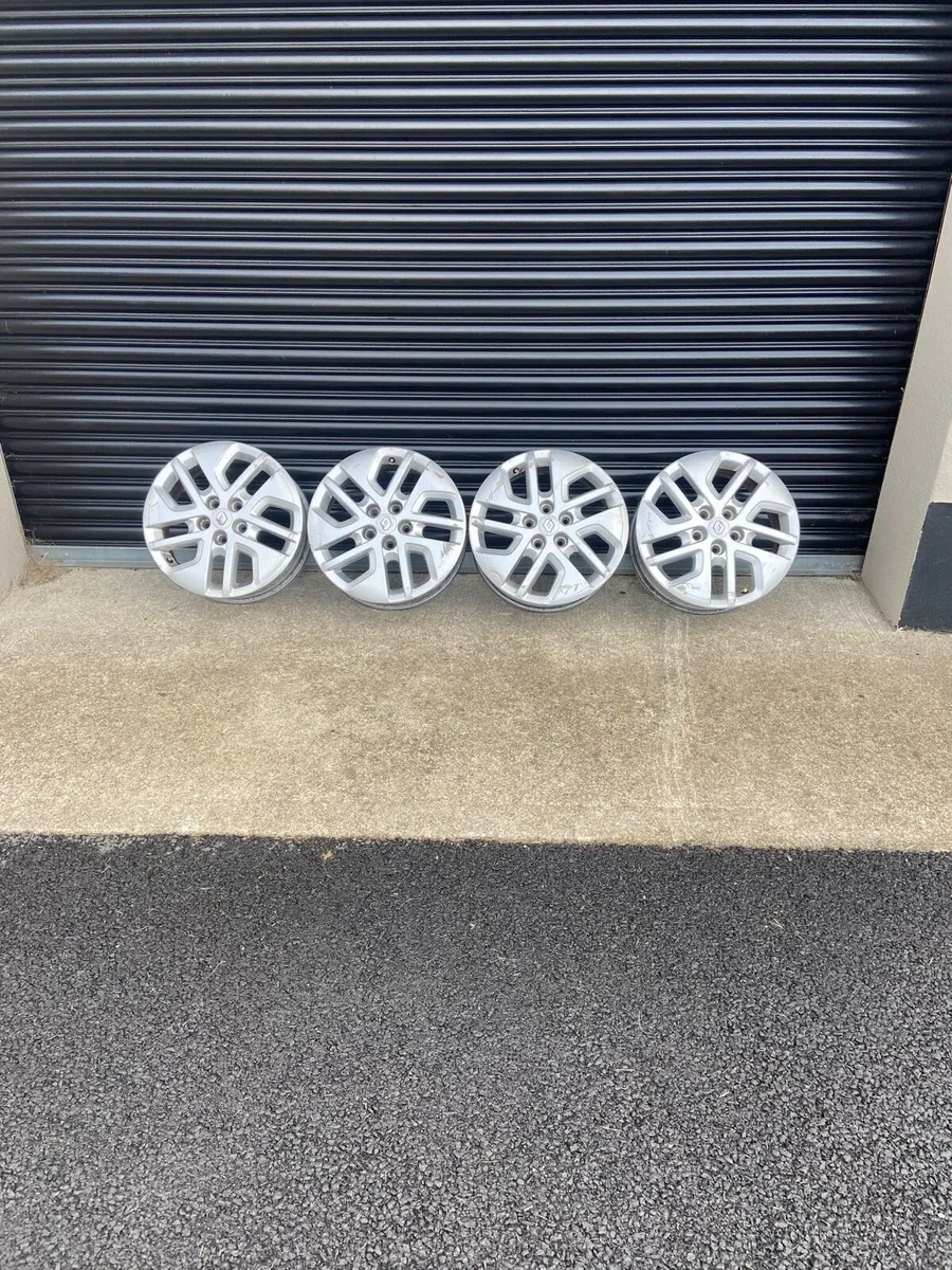 Alloy wheels - Image 1