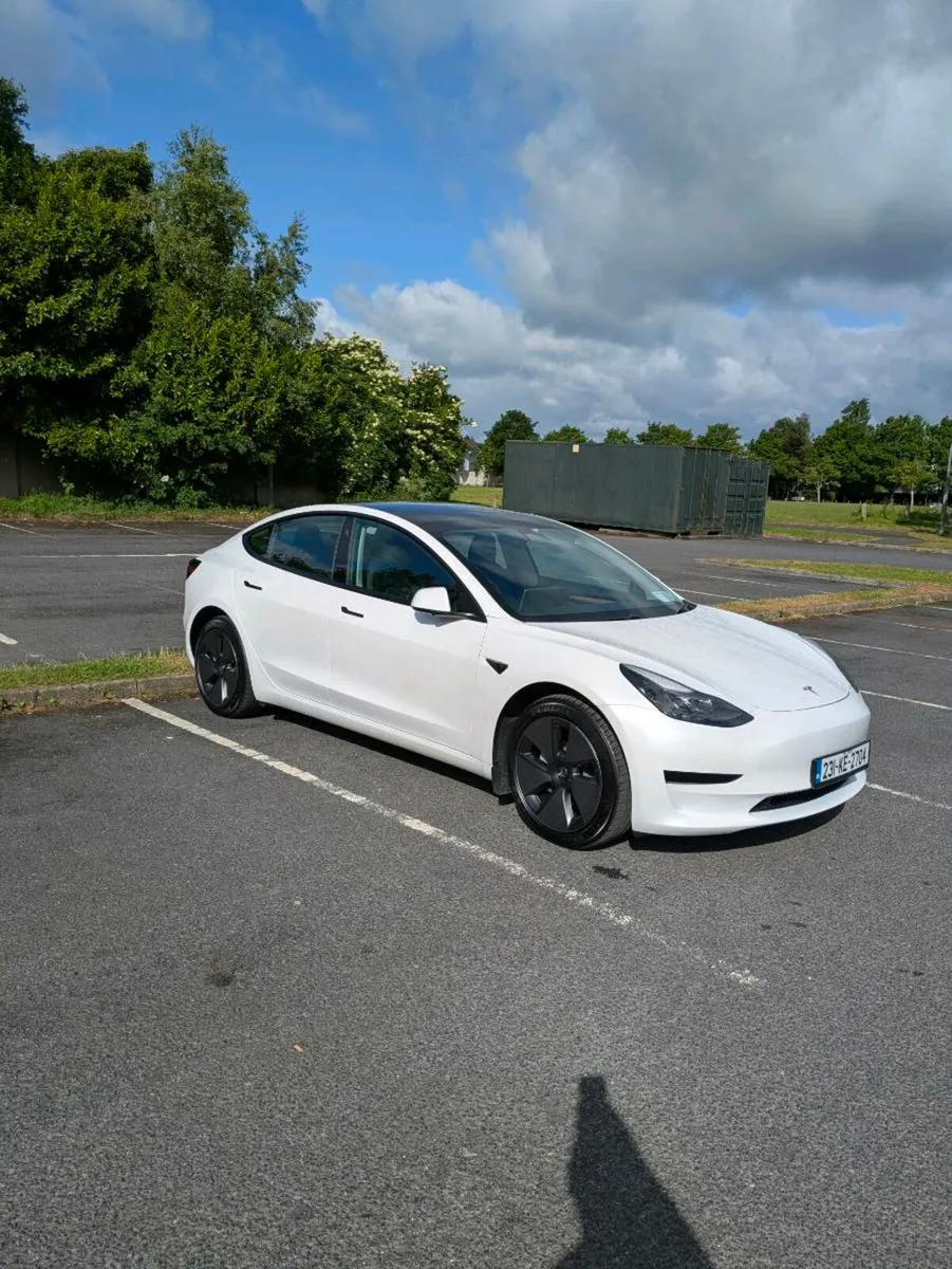 Tesla Model 3 RWD - Image 1