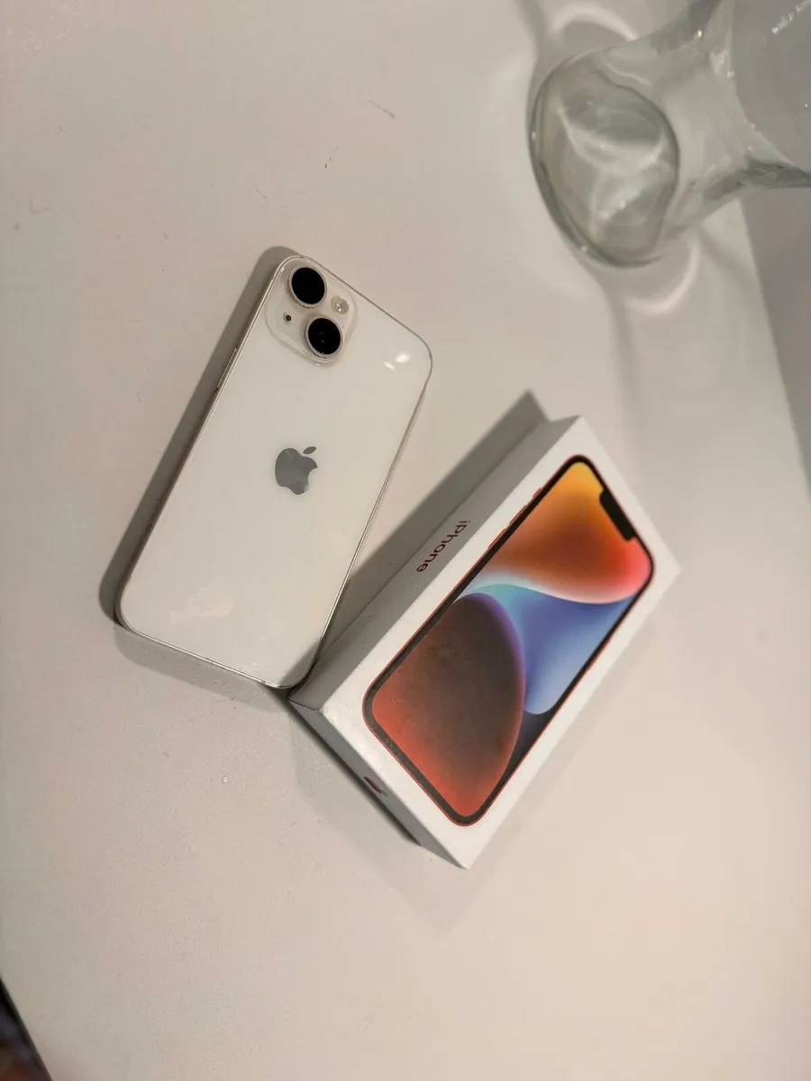 iPhone 14 - Image 3