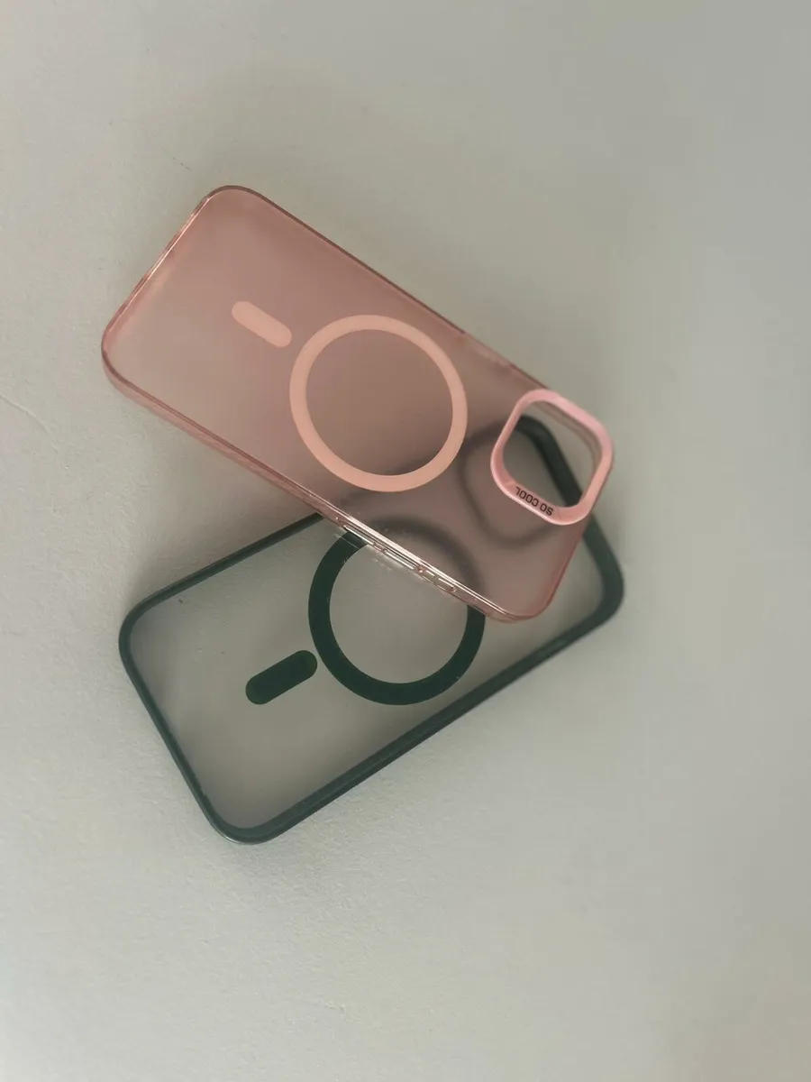 iPhone 14 - Image 4