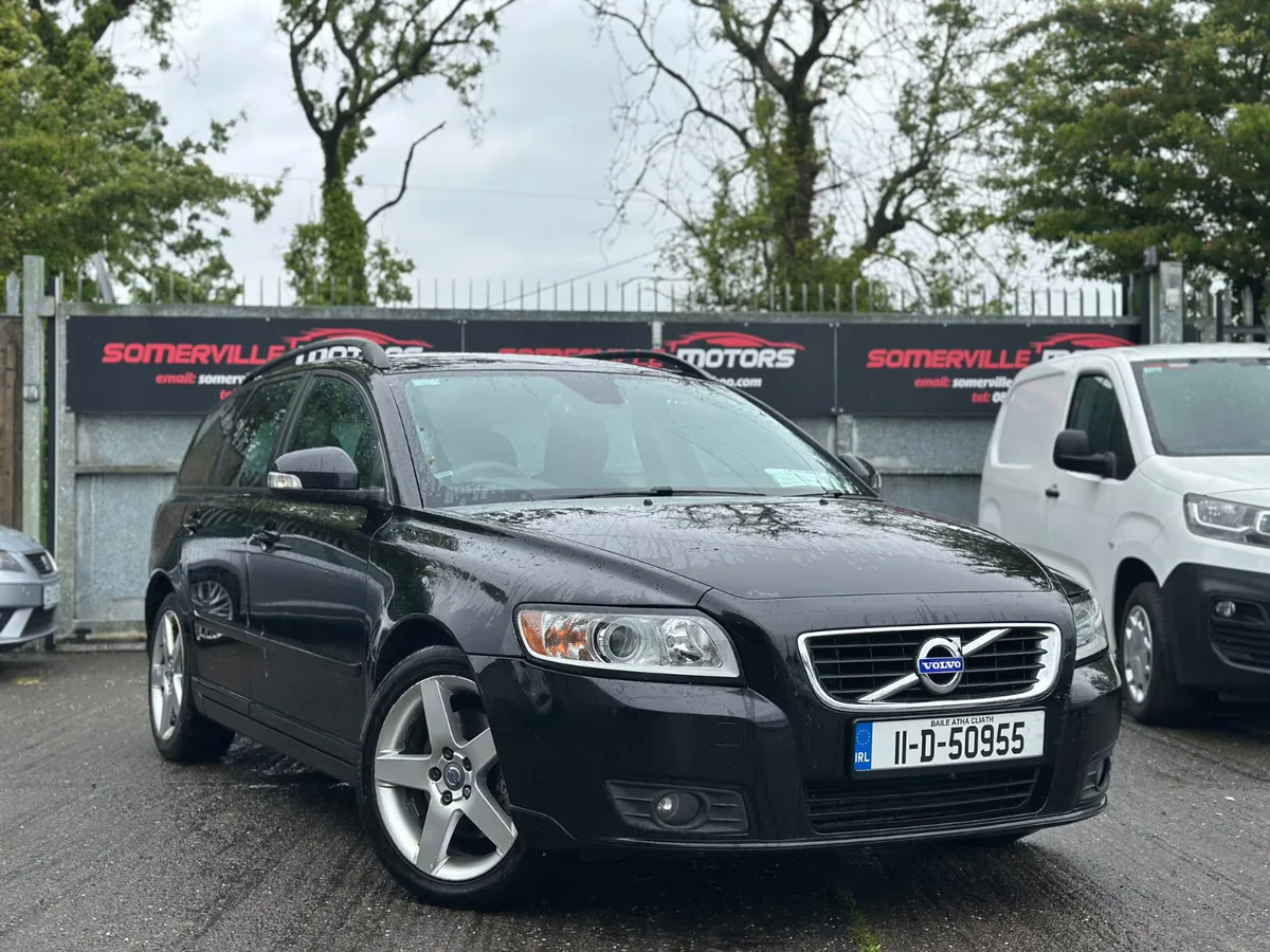 Volvo V50 2.0D SE “NCTED&TAXED” ESTATE 2011 - Image 1