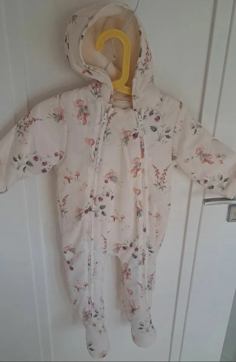 Baby girls coats - Image 2
