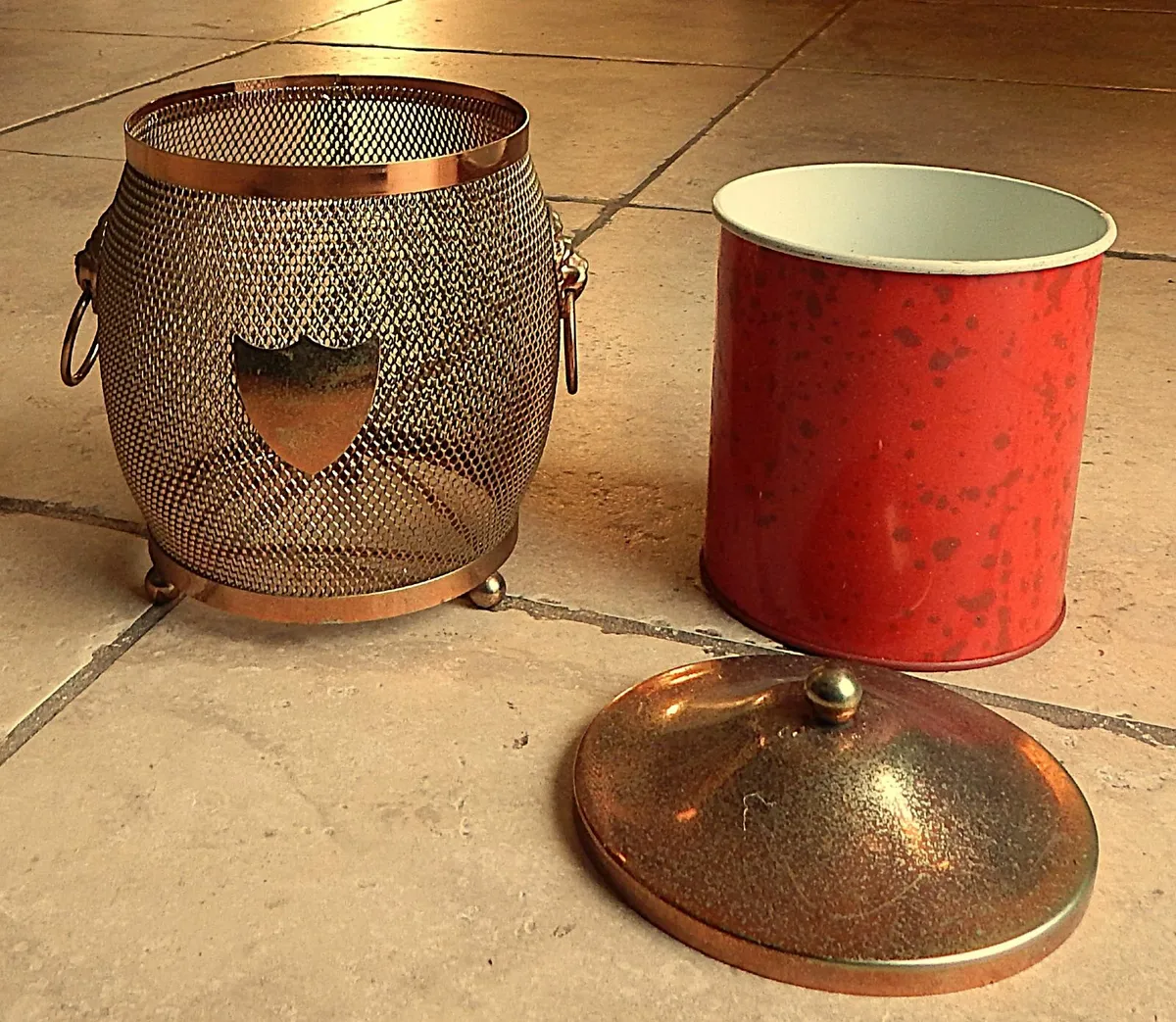 Vintage Metal Ice Bucket - Image 1