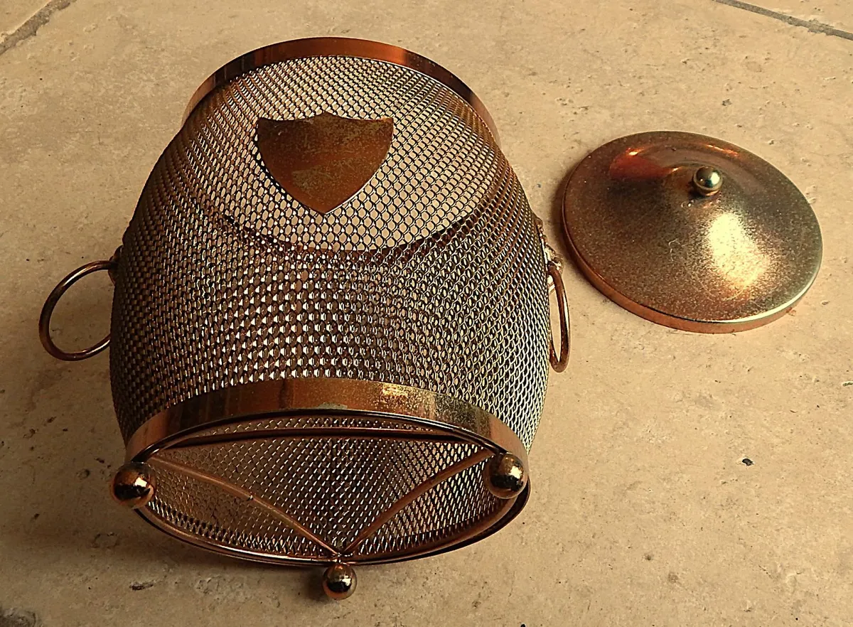 Vintage Metal Ice Bucket - Image 4