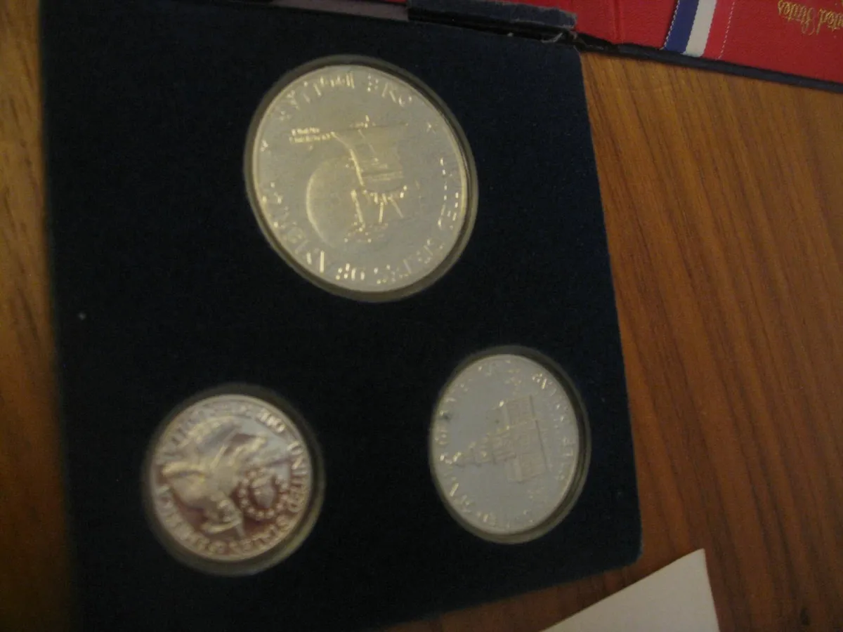 1976 US Mint Bicentennial 40% Silver Proof Set - Image 3