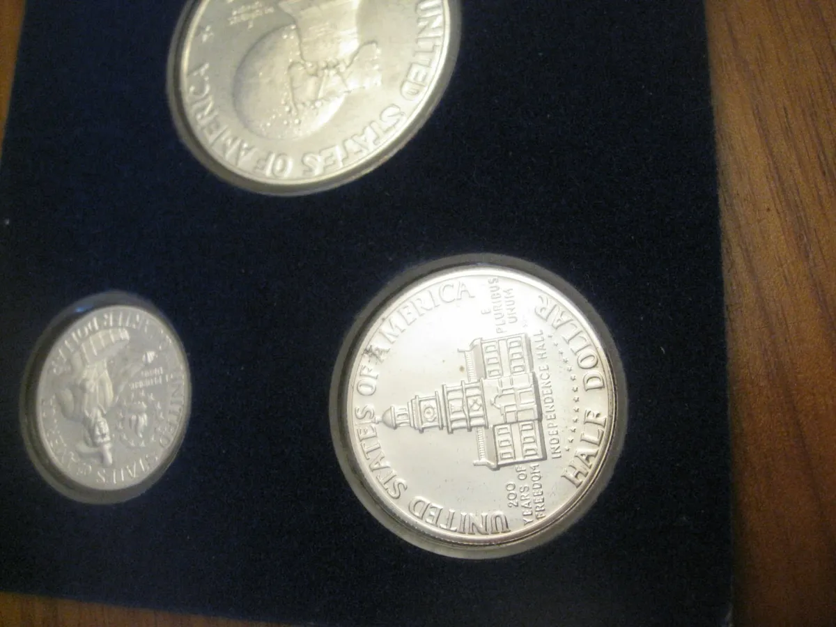 1976 US Mint Bicentennial 40% Silver Proof Set - Image 4