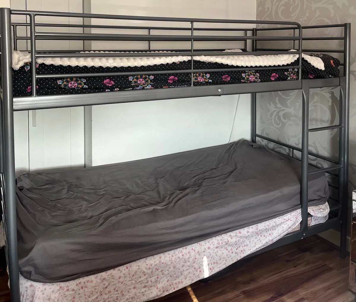 single (3’) bunk bed - Image 1