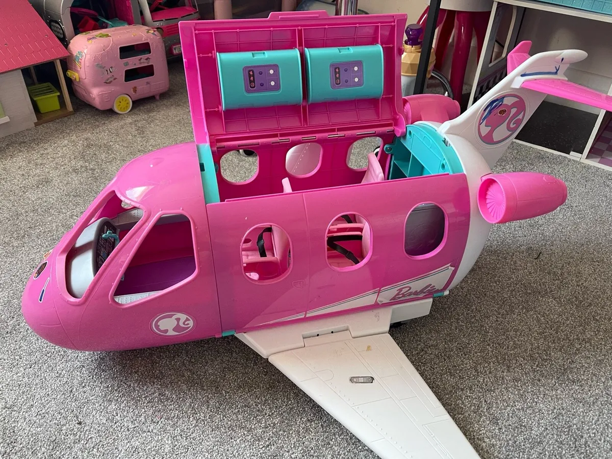 Barbie airplane - Image 1