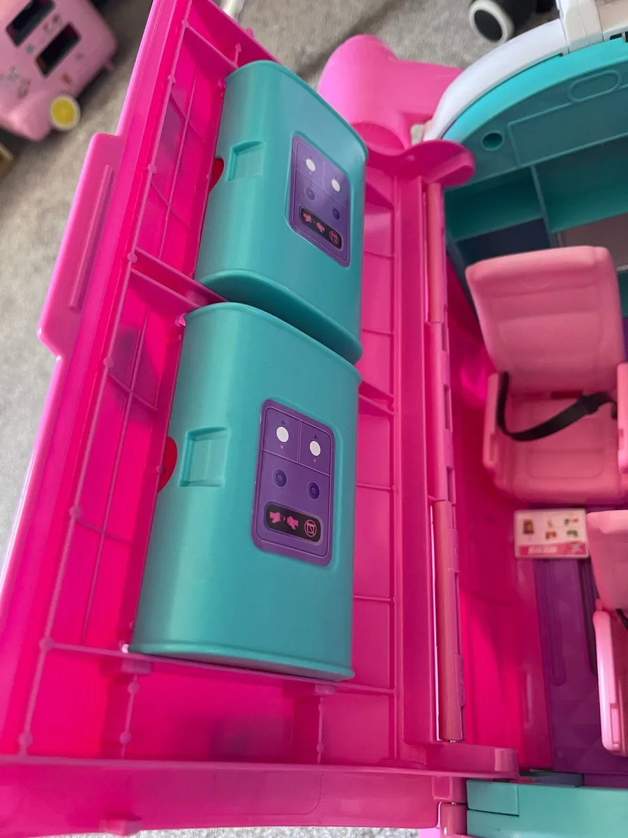 Barbie airplane - Image 4