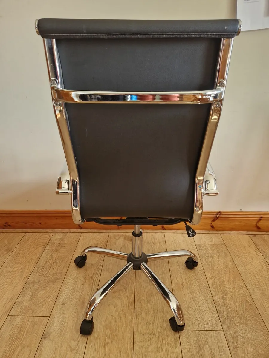 Office Chair - Image 2