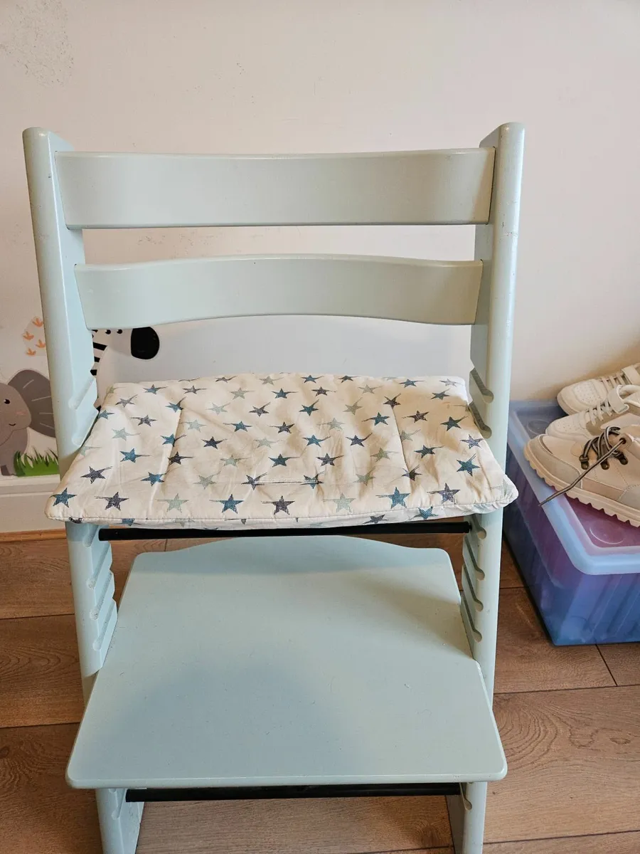 Trippe trappe  High chair - Image 1