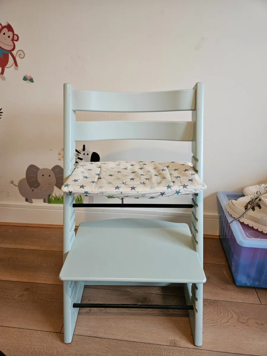 Trippe trappe  High chair - Image 2