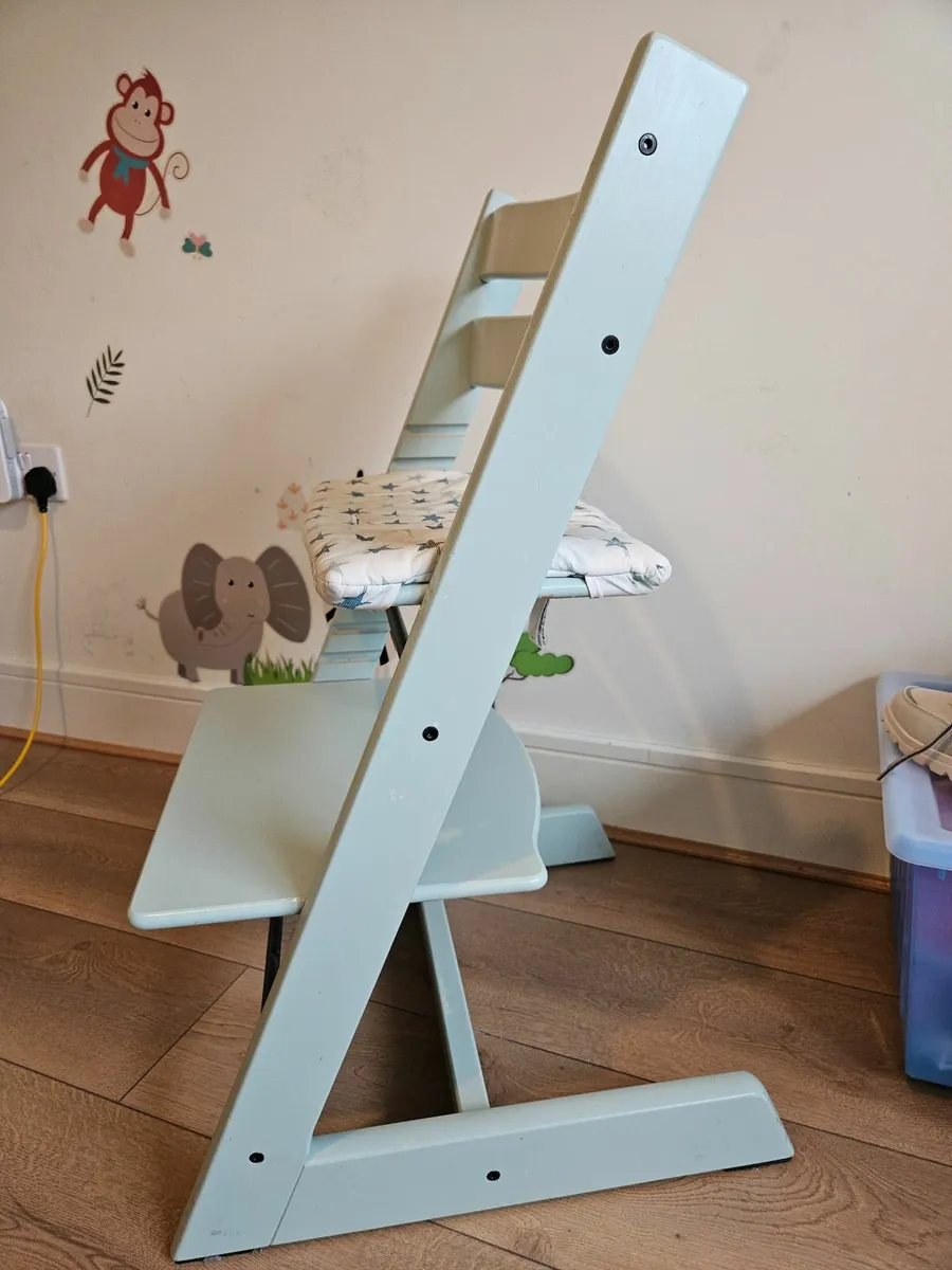 Trippe trappe  High chair - Image 3