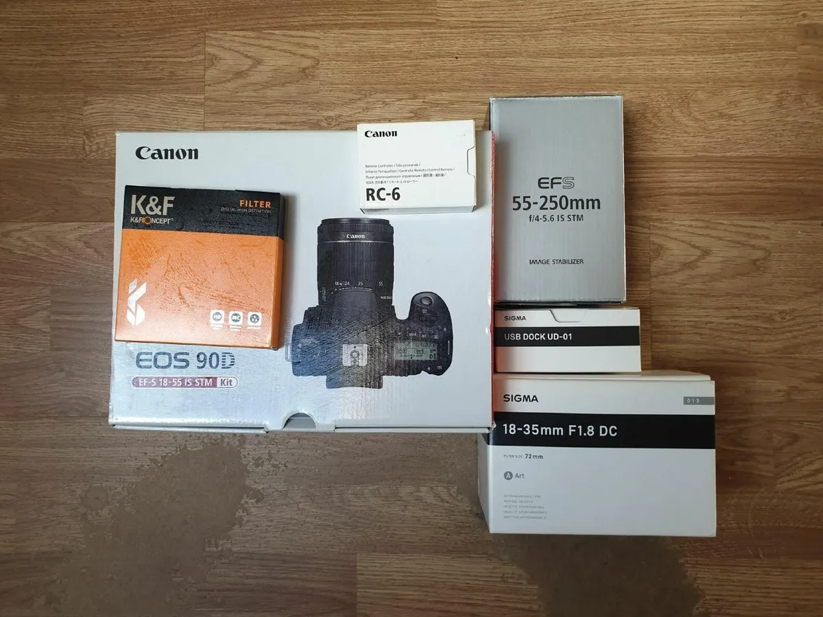 Canon 90D with Sigma Art 18-35mm & Canon 55-250mm - Image 1