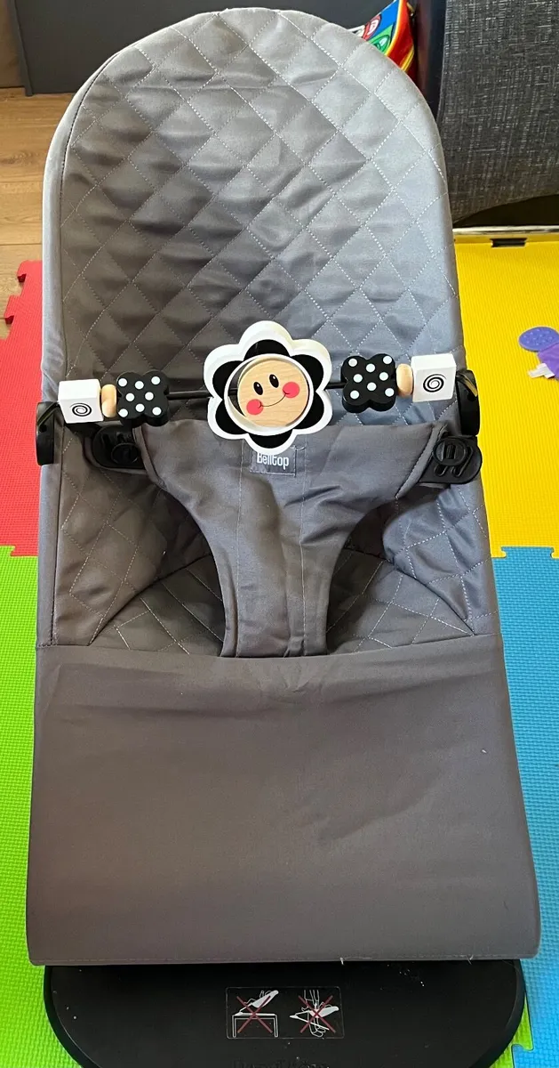 Baby Bjorn Bouncer with attachment and extra cover - Image 2